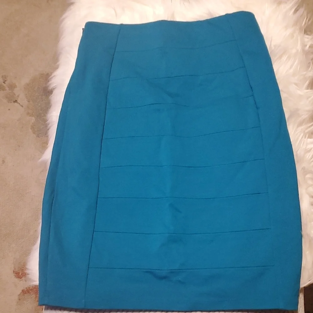 White House Black Market Teal Pencil Skirt